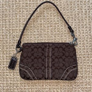 Coach signature small wristlet - NWOT